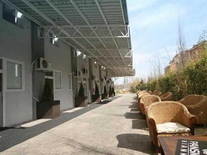 Hotel Pansion Bianko Skopje Exterior foto